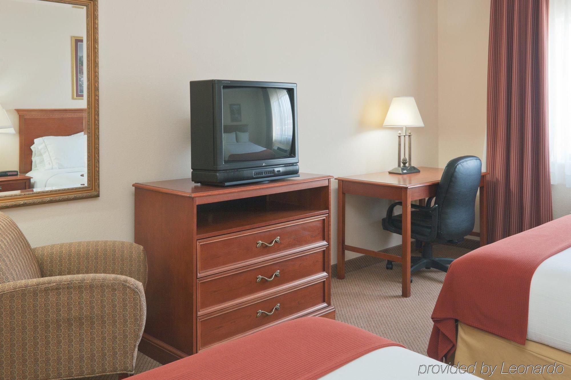 Hotel Baymont By Wyndham 2*
